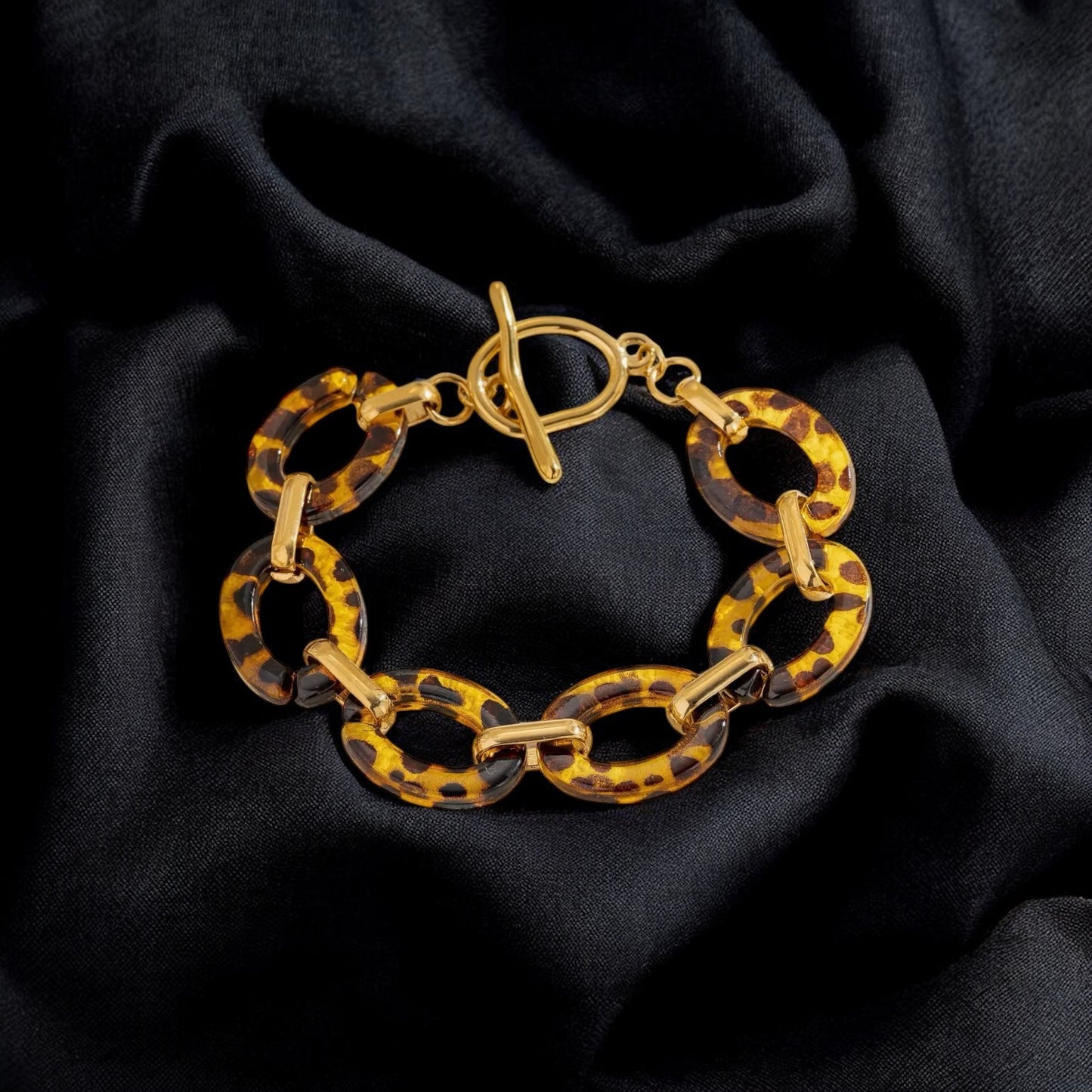 Brazalete de escamas